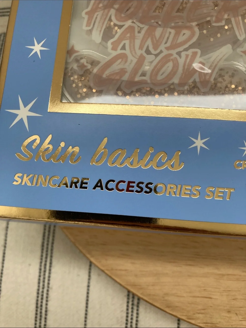 SALE! NWT Holler And Glow Skin Basics 4-Piece Set - Nude/Pink